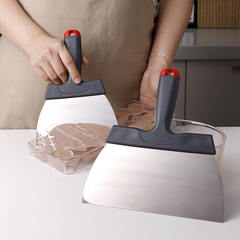 Grattoir à pâte en acier inoxy - Healthy Kitchen Gadgets avis et prix